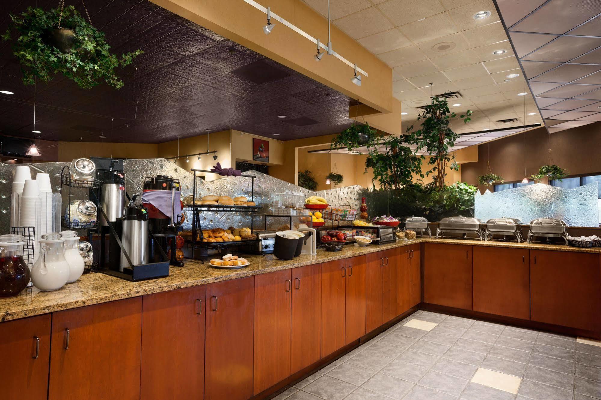 Ramada By Wyndham Toms River Zewnętrze zdjęcie